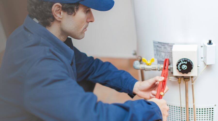 Professional water heater repair in Newtown, MO